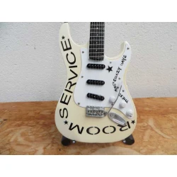 Gitaar Fender Stratocaster Room Service van Brian Adams