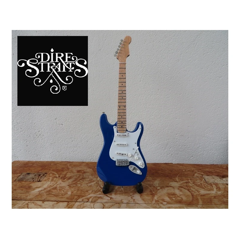 Guitar Fender Stratocaster, including Mark Knopfler - Dire Straits -