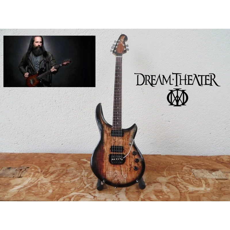 Guitare (Dream Theater) Music Man John Petrucci Majesty