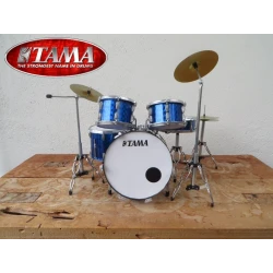 EXCLUSIVE drum kit Tama...
