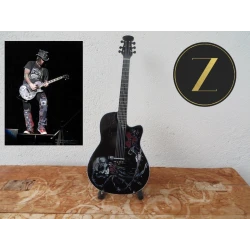 miniatuur gitaar Ovation Limited-Edition DJ Ashba Demented  -ZELDZAAM-