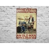 Enseigne murale en métal "Never underestimate an old man with a drum set" - Mancave - Décoration murale -