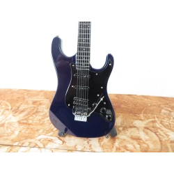 guitare miniature Stratocaster AXL (violet foncé)